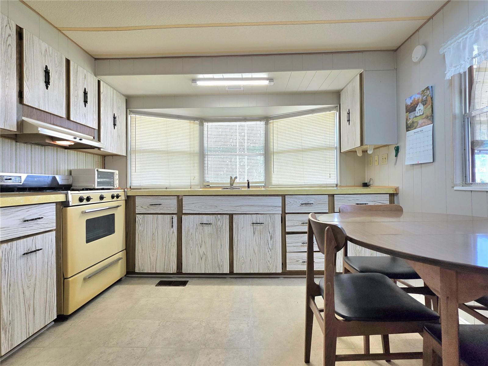 5503 BARBARA ST — photo 15