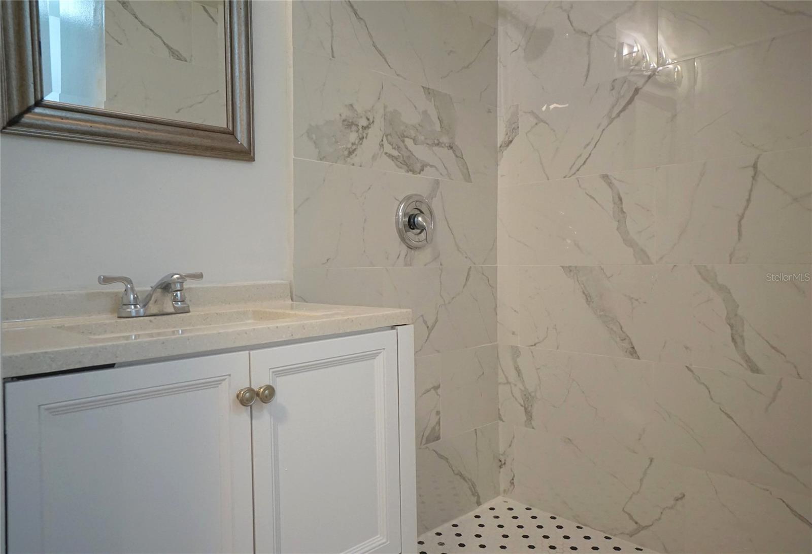 296 WINCHESTER WAY — photo 22