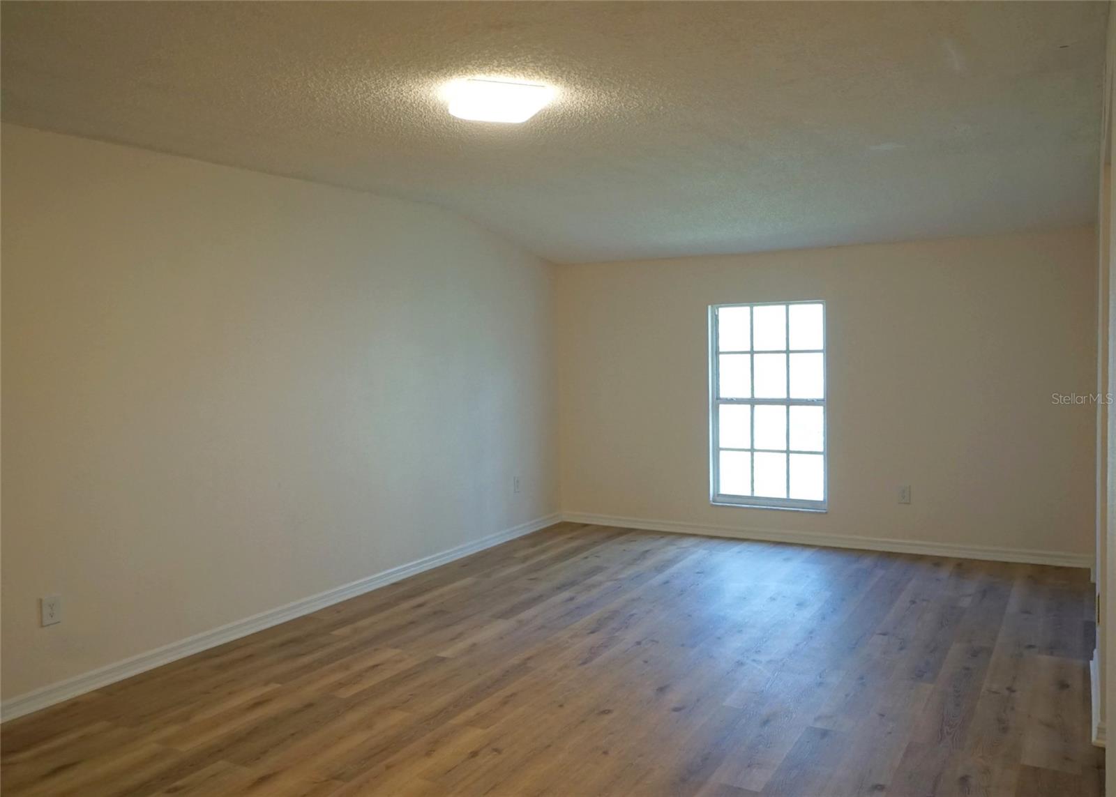 296 WINCHESTER WAY — photo 19
