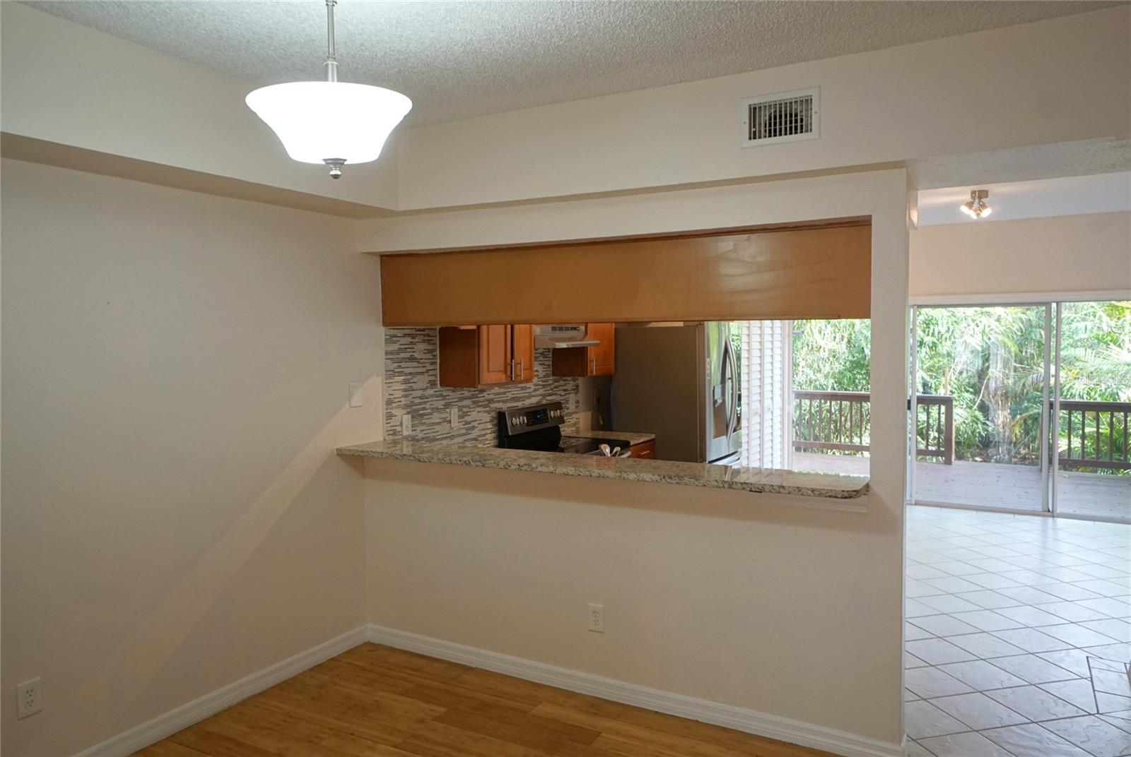 296 WINCHESTER WAY — photo 5
