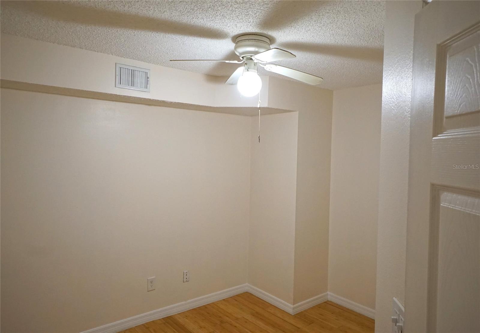 296 WINCHESTER WAY — photo 17