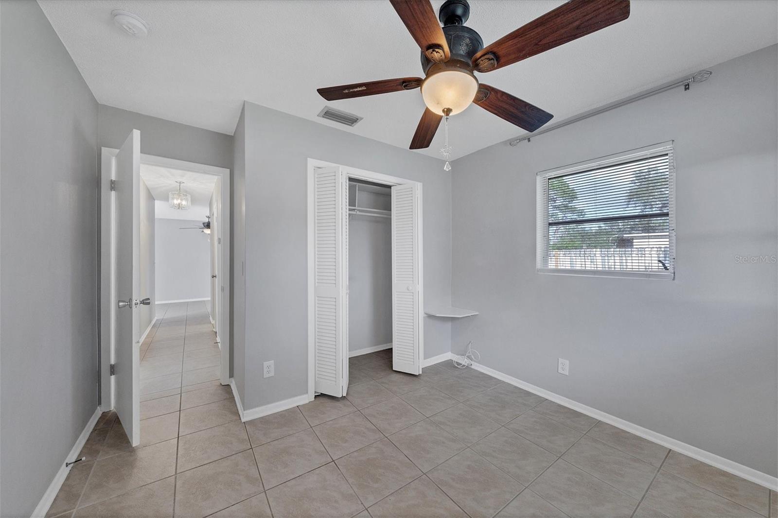220 COLONIA LN E — photo 18