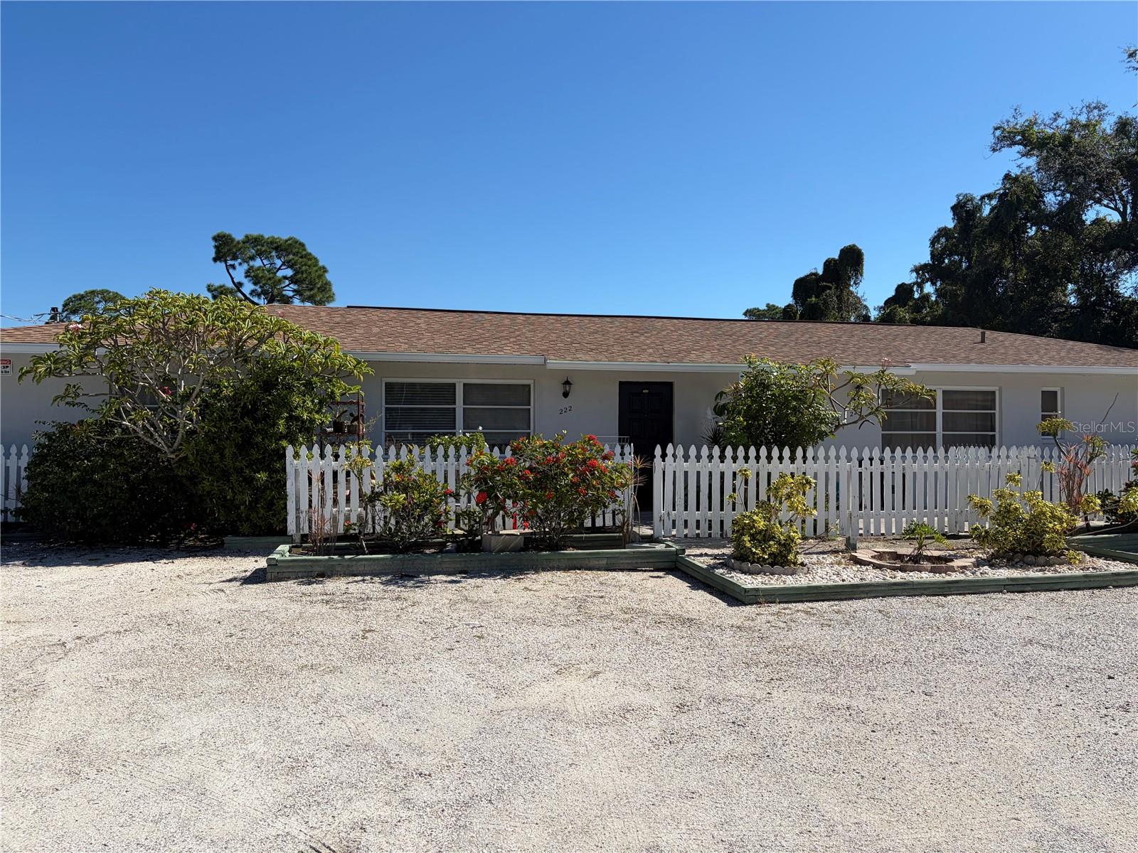 220 COLONIA LN E — photo 5