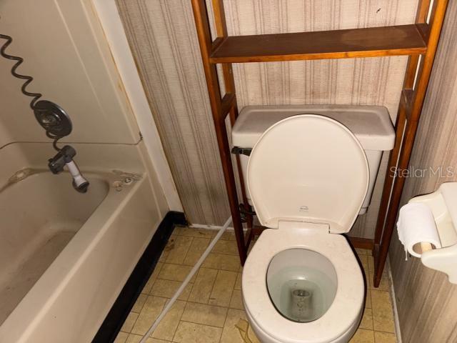 4825 VICTORIA AVE — photo 14