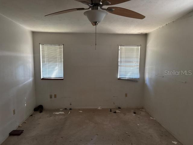 4825 VICTORIA AVE — photo 19