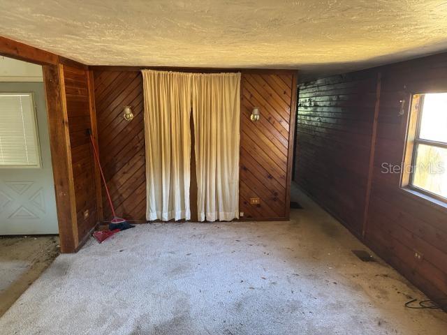 4825 VICTORIA AVE — photo 9