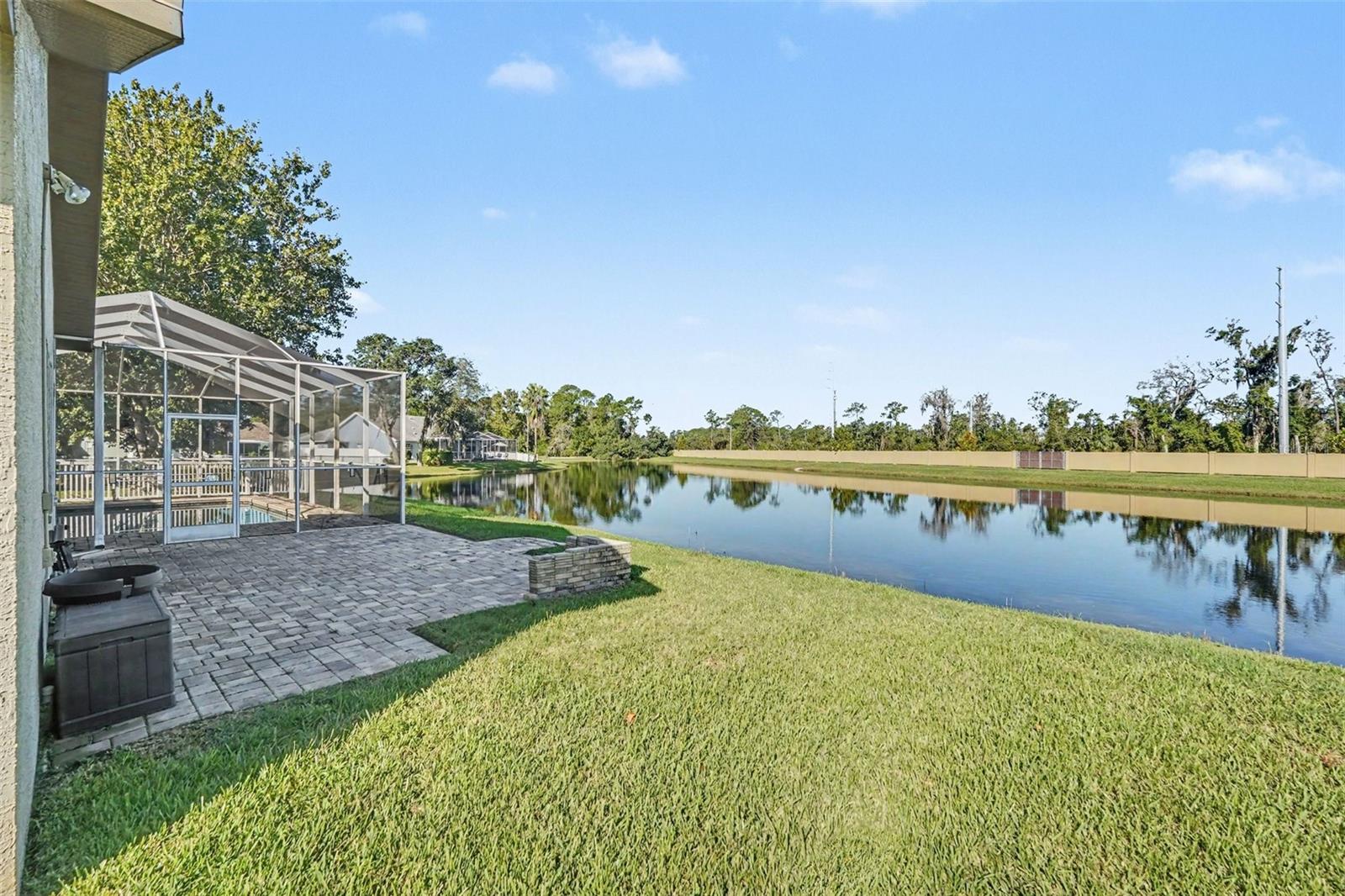 12339 ROSELAND DR — photo 37