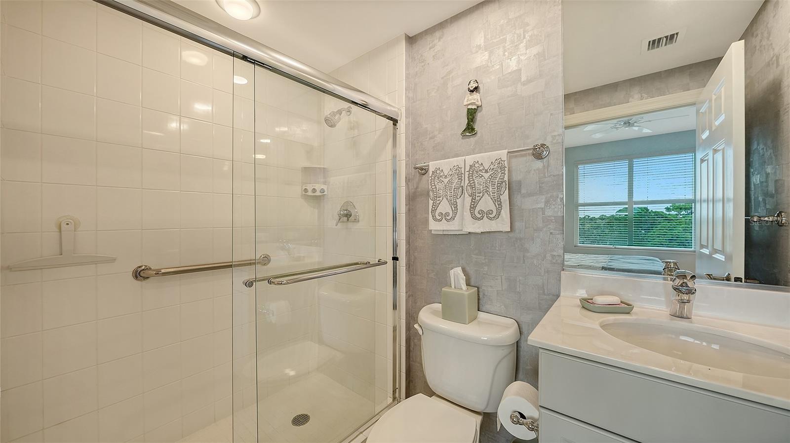 409 N POINT RD #601 — photo 38