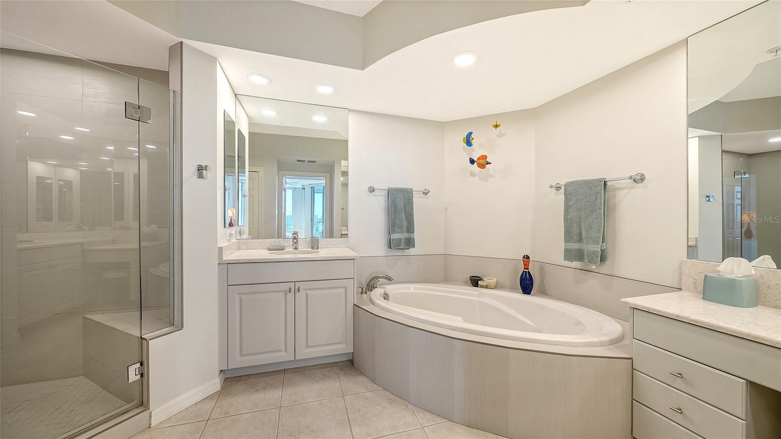 409 N POINT RD #601 — photo 25