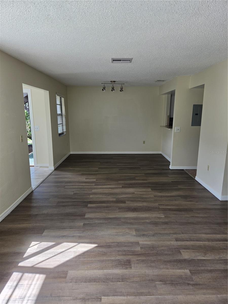 11630 BAYWOOD MEADOWS DR #4 — photo 2
