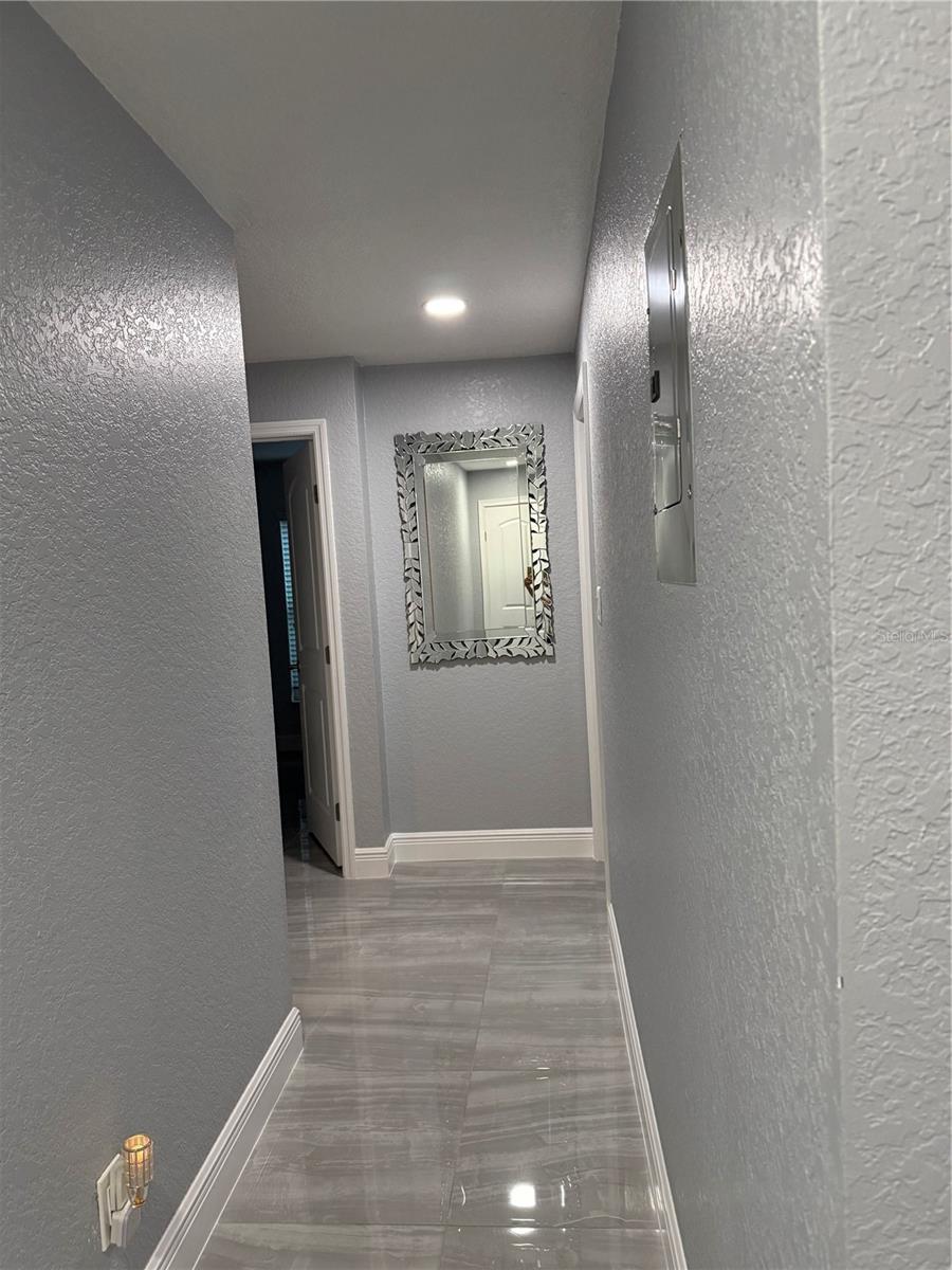 2803 W POWHATAN AVE — photo 18