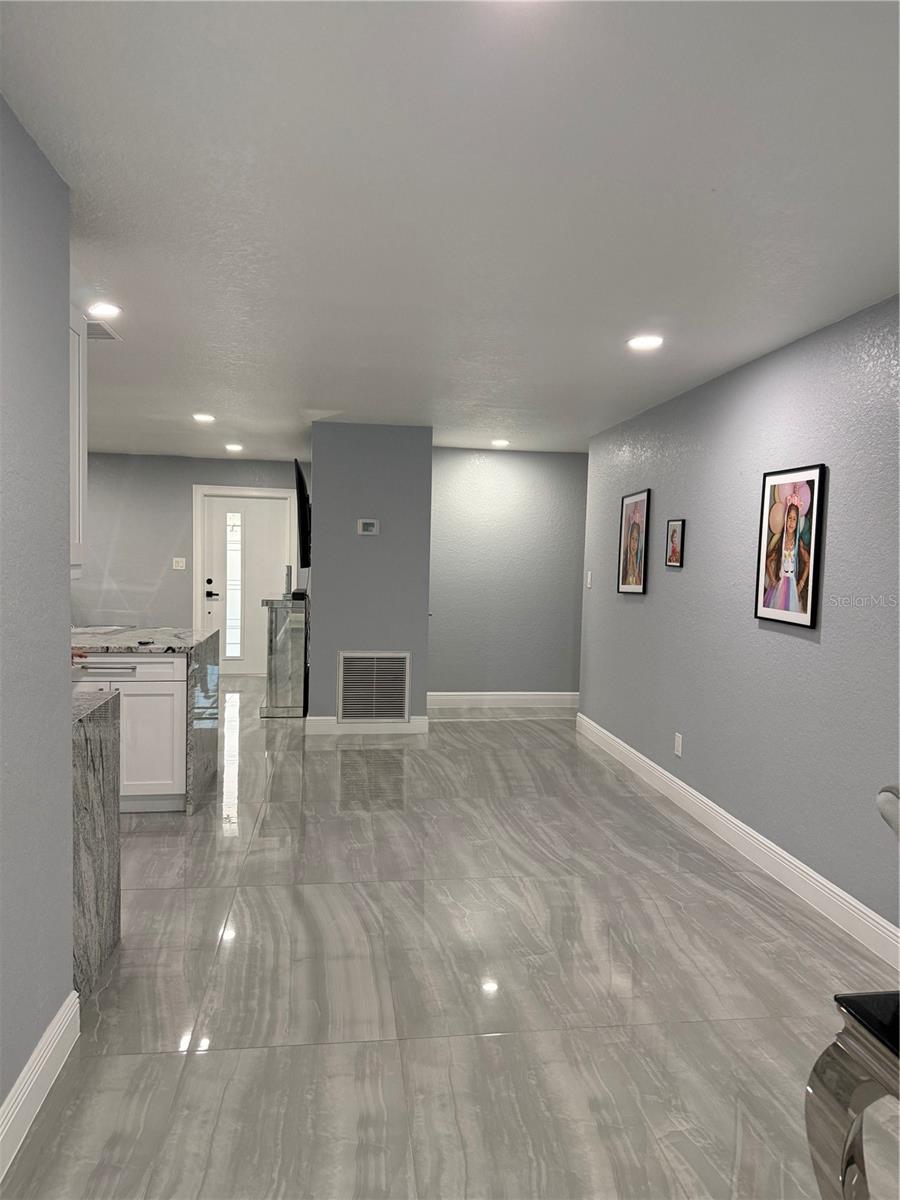 2803 W POWHATAN AVE — photo 15