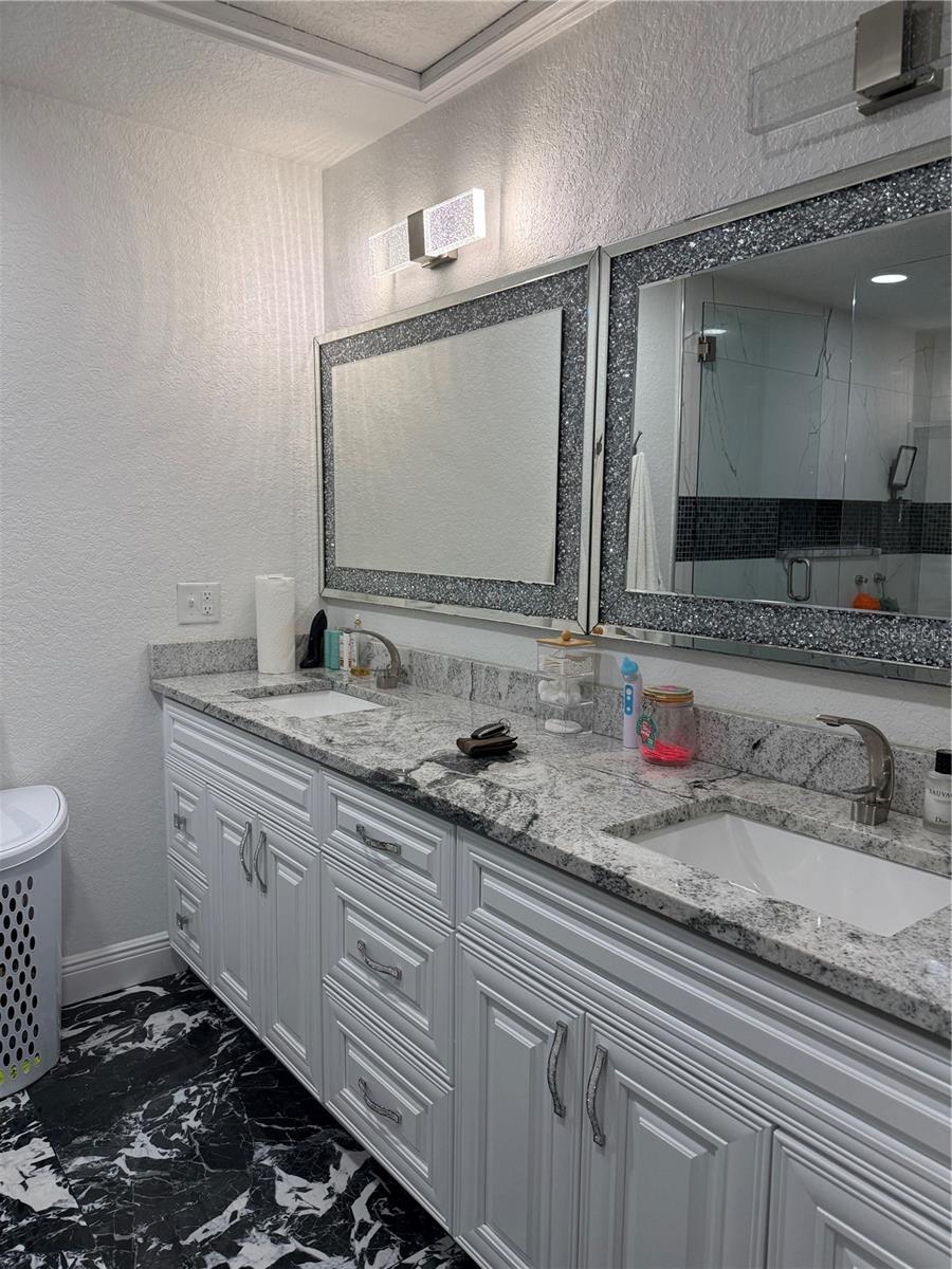 2803 W POWHATAN AVE — photo 20