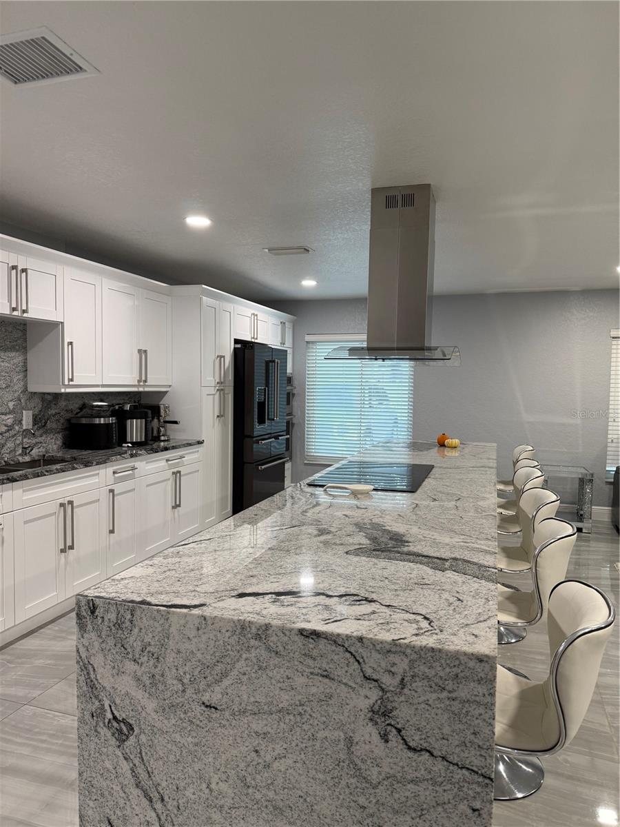 2803 W POWHATAN AVE — photo 16
