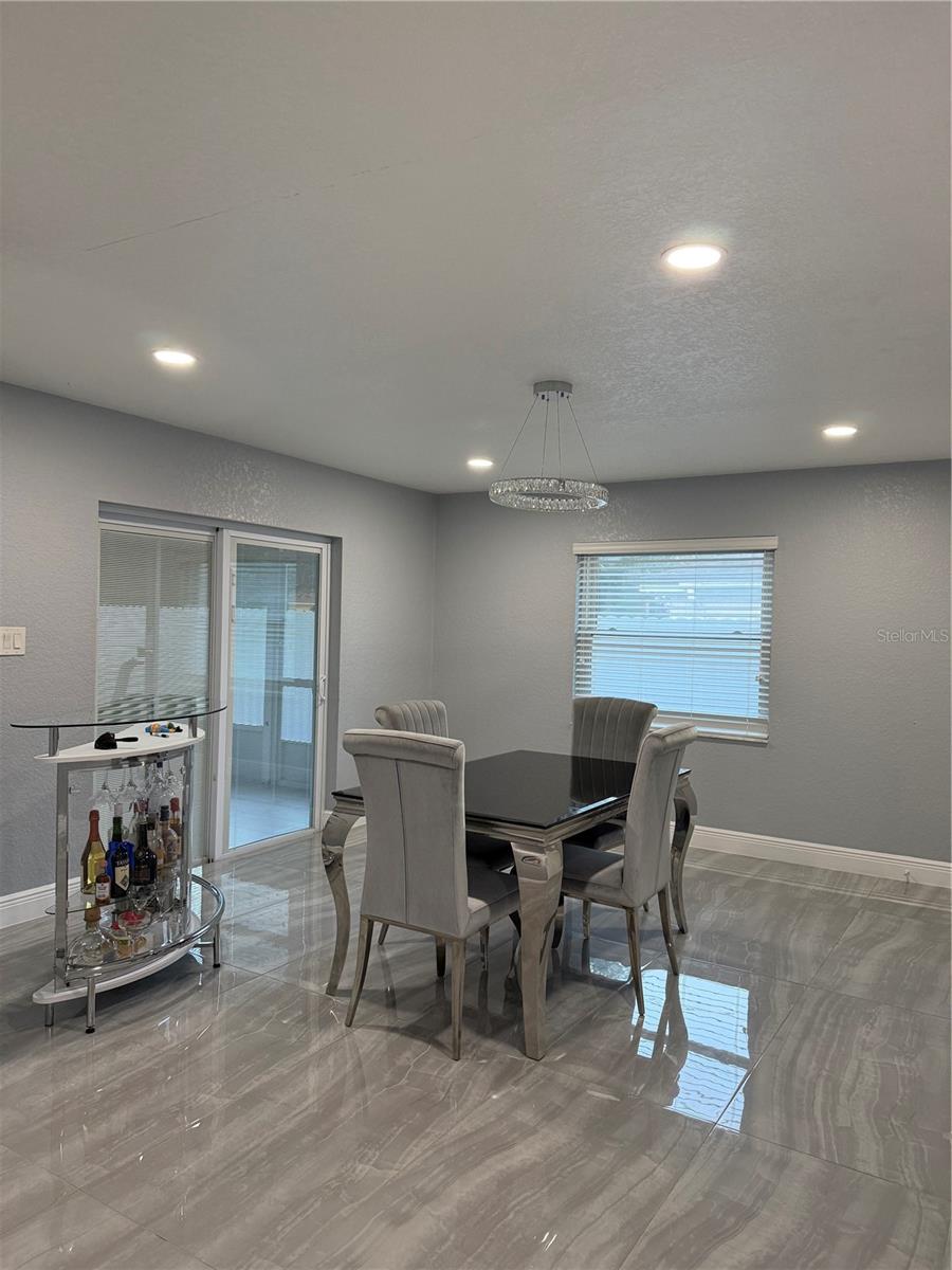 2803 W POWHATAN AVE — photo 13