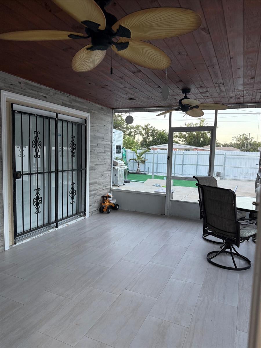 2803 W POWHATAN AVE — photo 25
