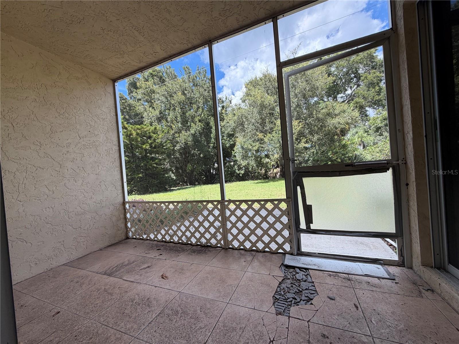 8151 HEATHERWOOD DR #111 — photo 22