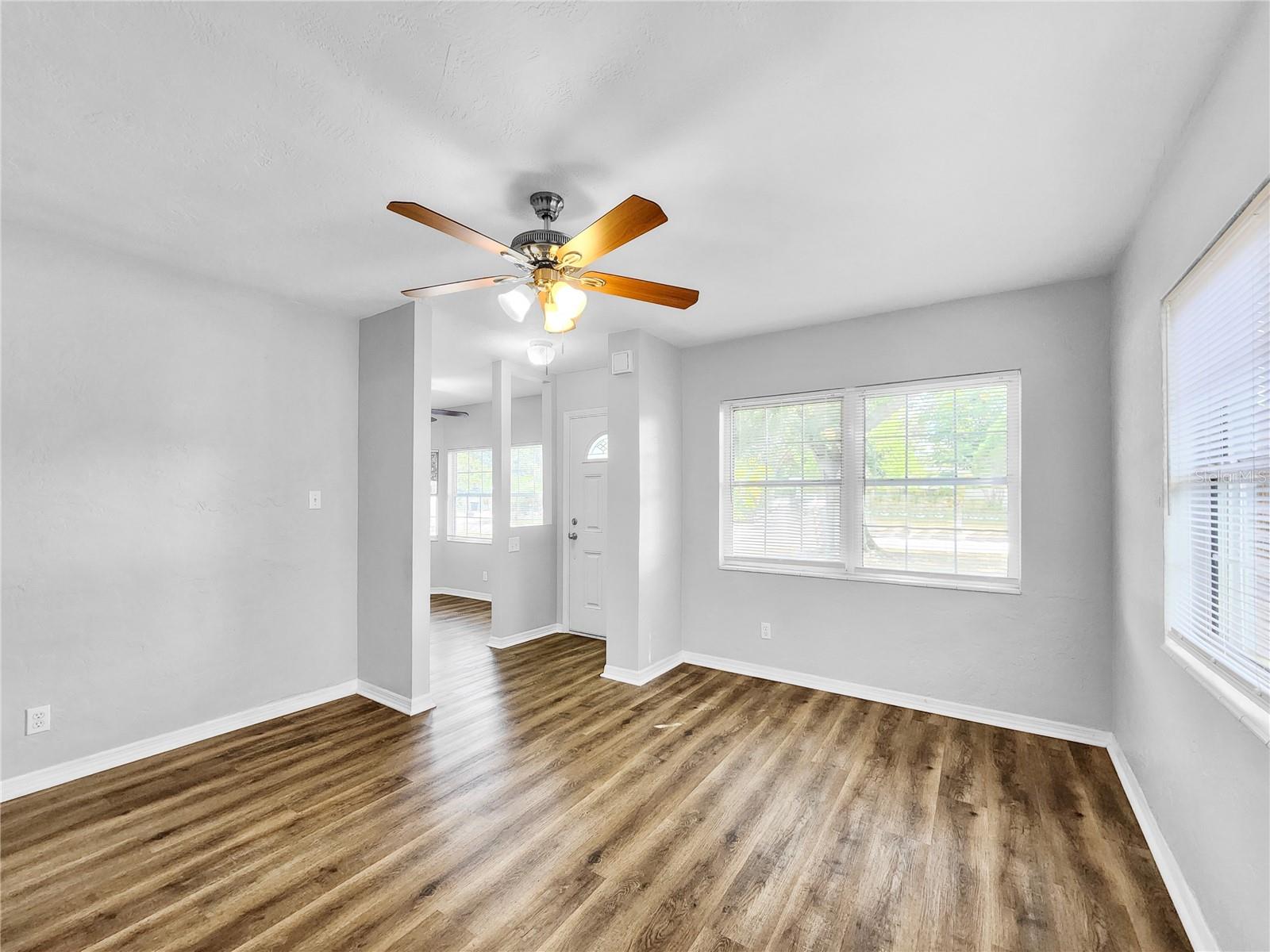 1354 TUSCOLA ST — photo 5