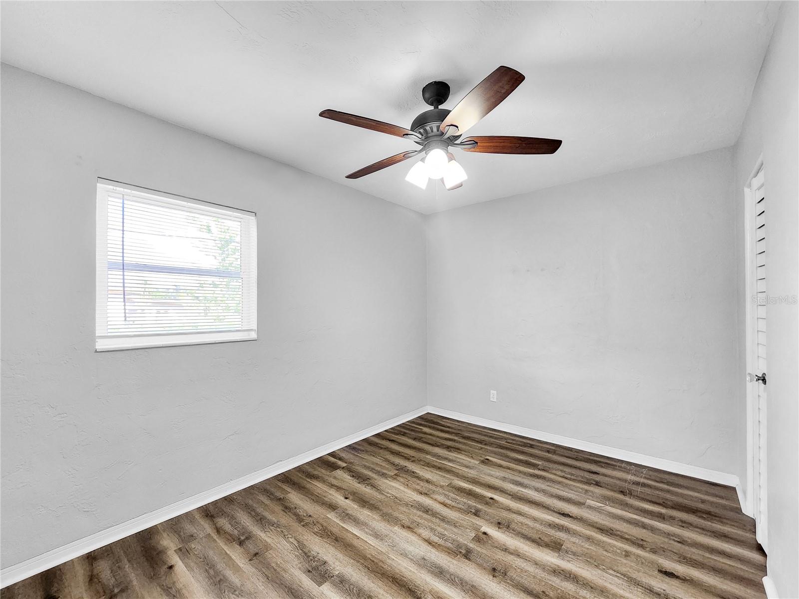 1354 TUSCOLA ST — photo 12