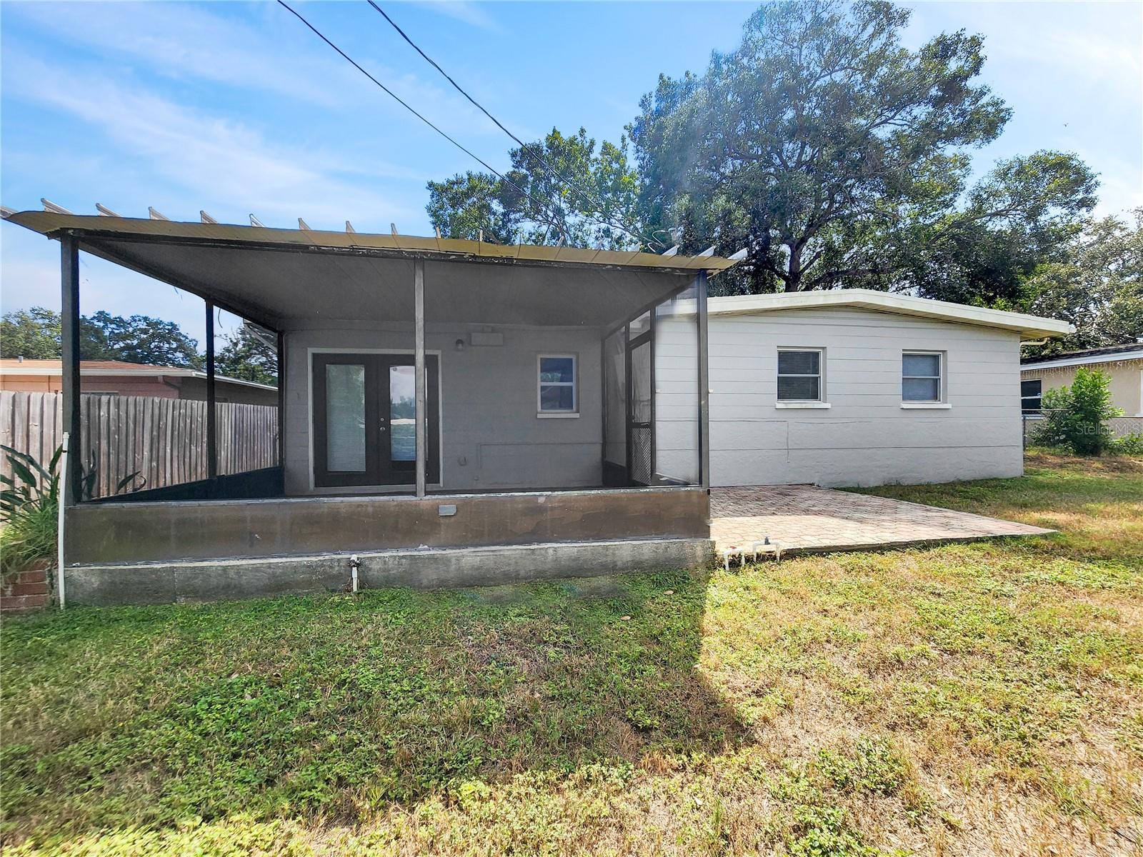 1354 TUSCOLA ST — photo 16