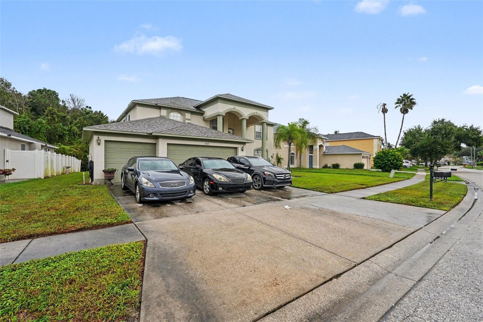 27021 CORAL SPRINGS DR — photo 3