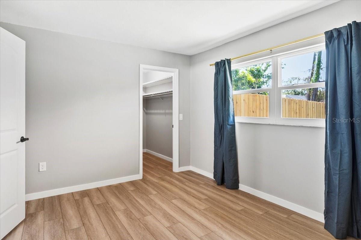 404 BRIARWOOD RD — photo 5