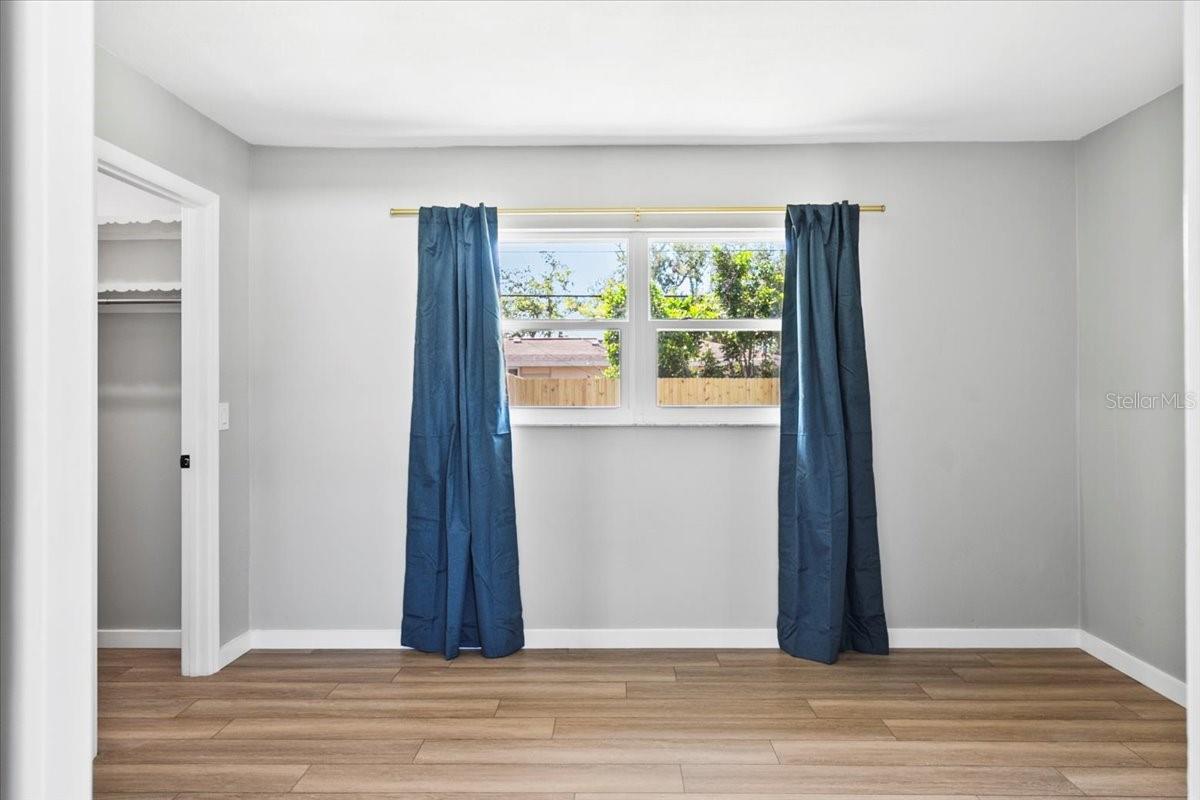 404 BRIARWOOD RD — photo 4