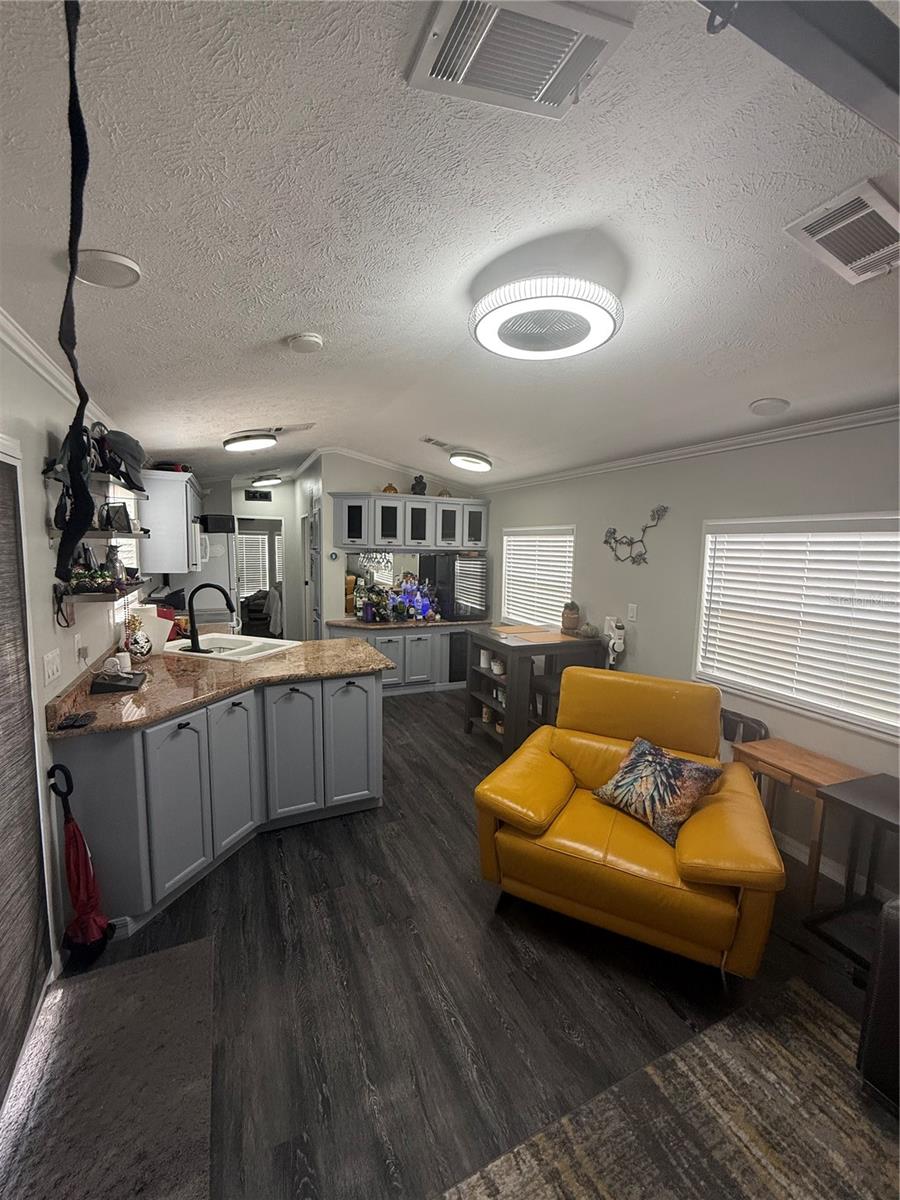 6624 BONITA VISTA CT — photo 9