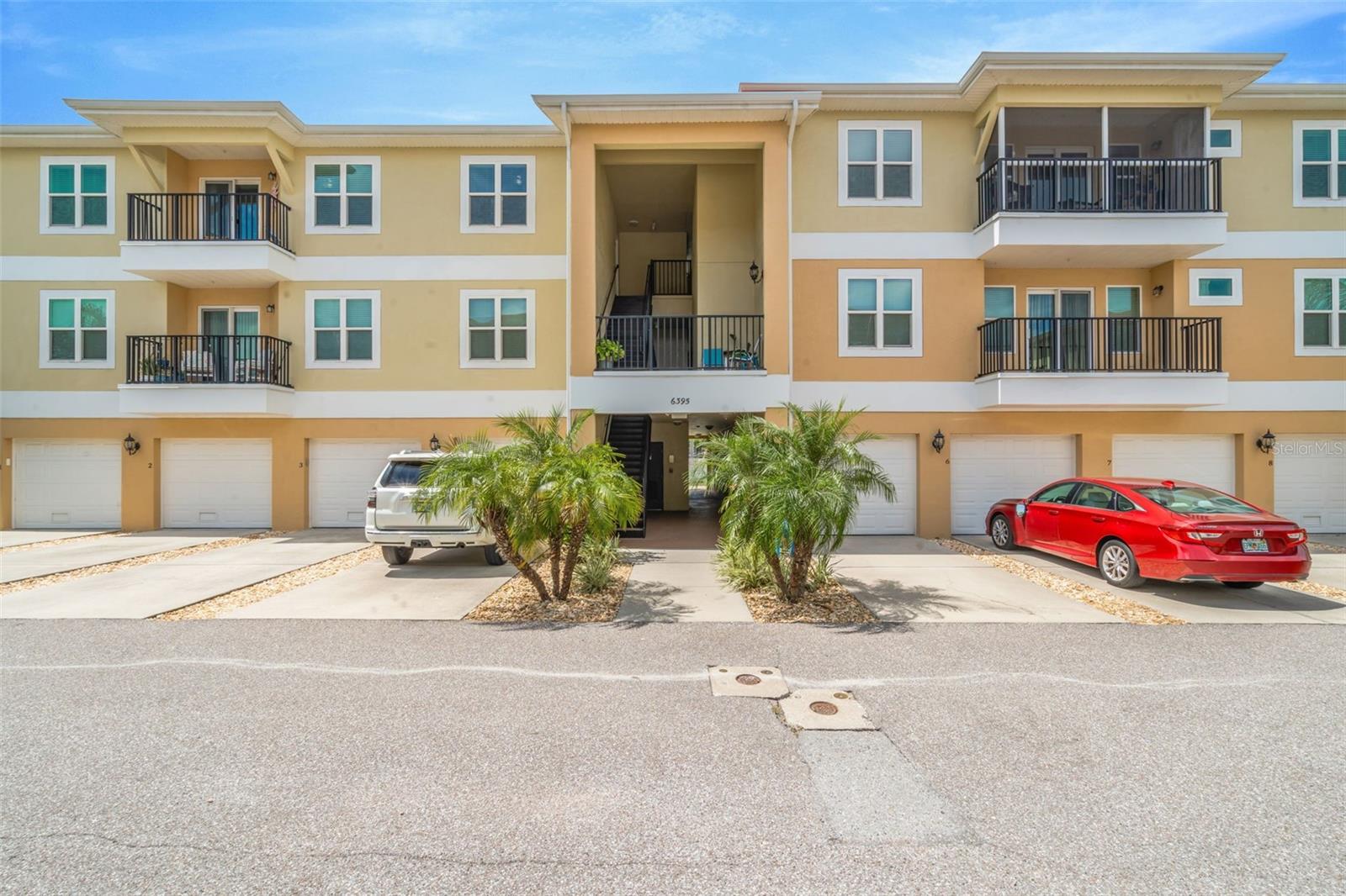 6395 BANYAN BLVD #301 — photo 36