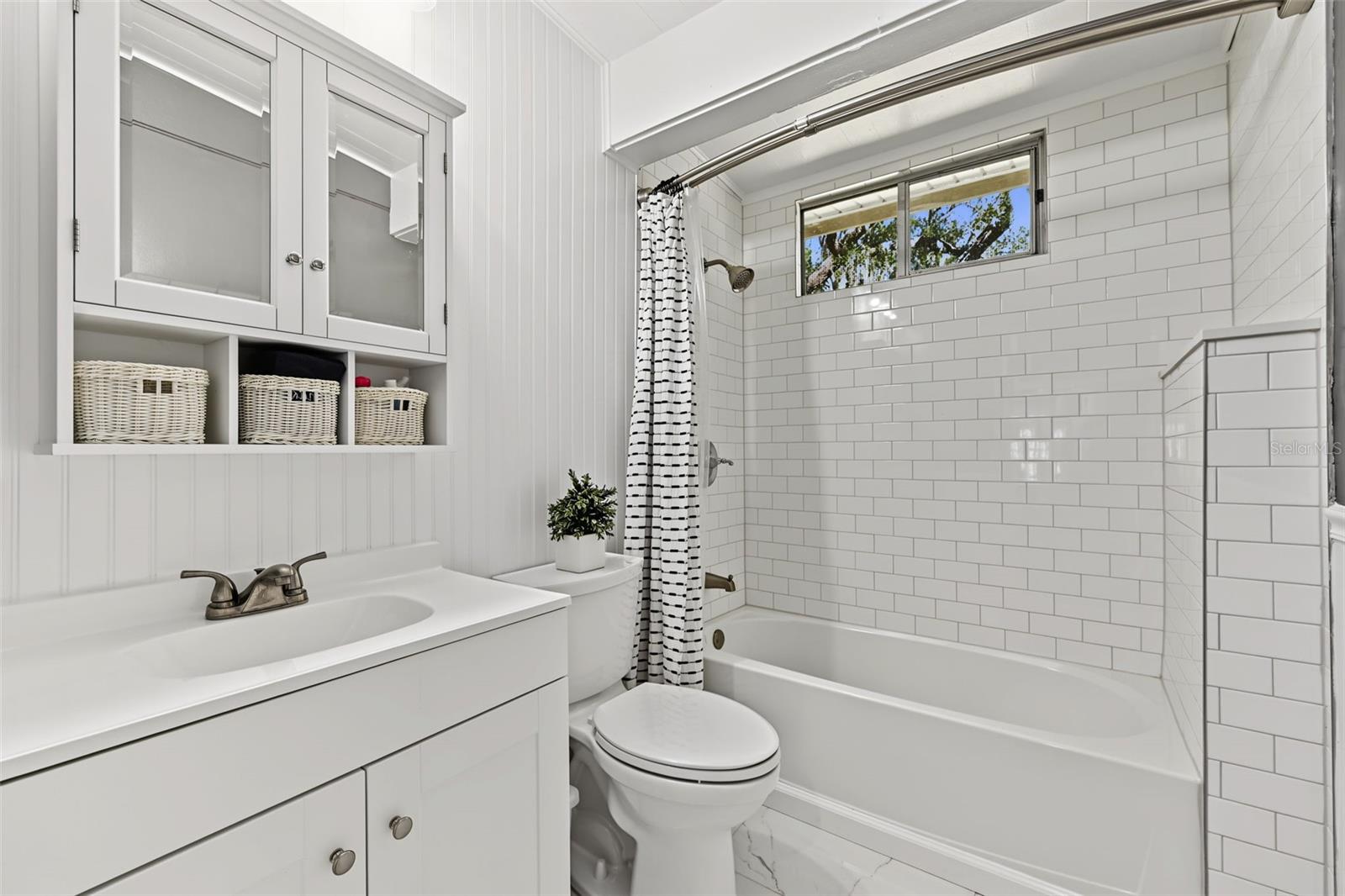1916 BEACHWAY LN — photo 34