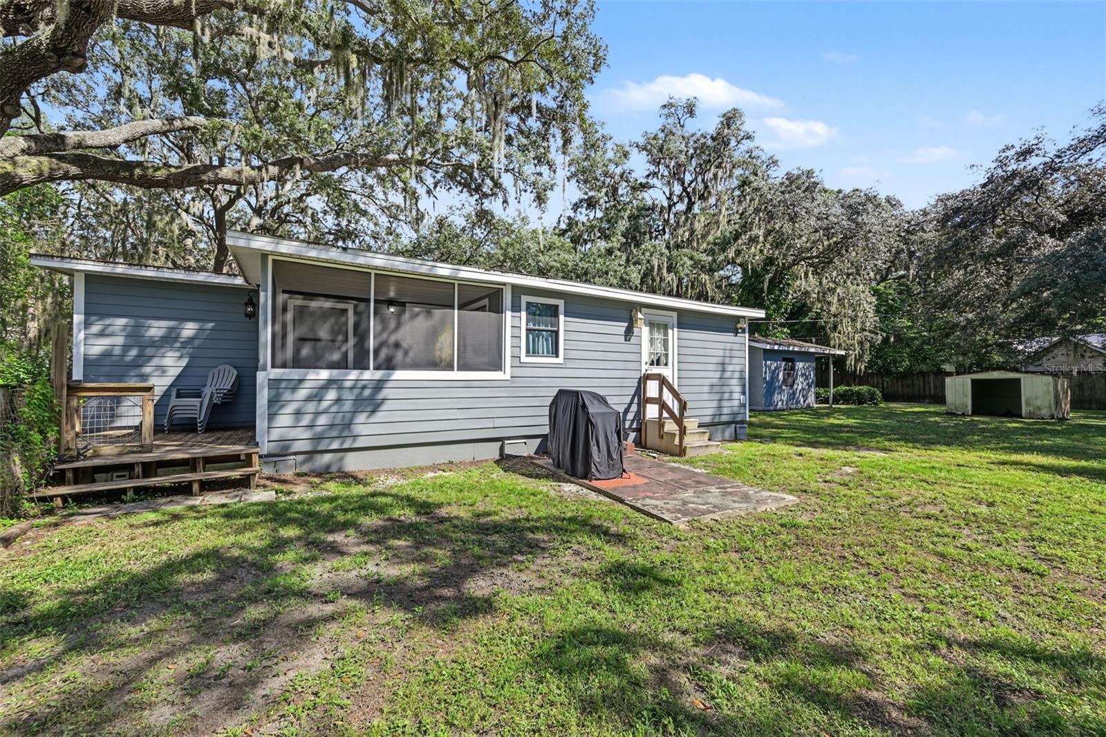 1916 BEACHWAY LN — photo 38