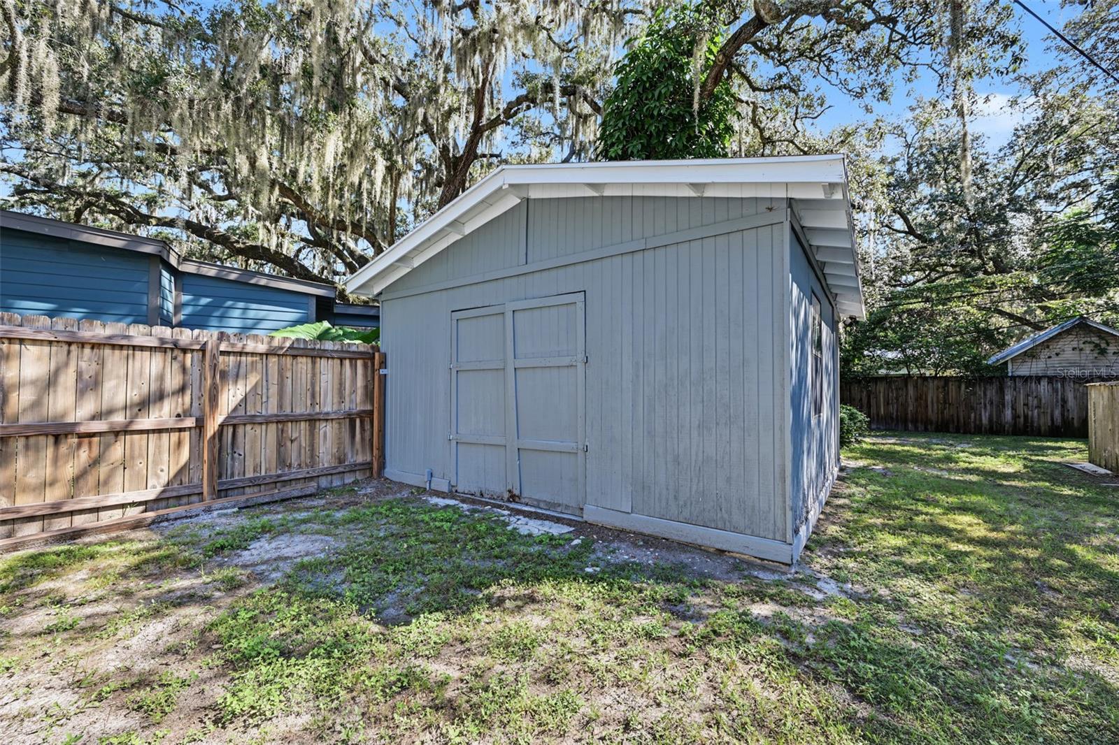 1916 BEACHWAY LN — photo 43