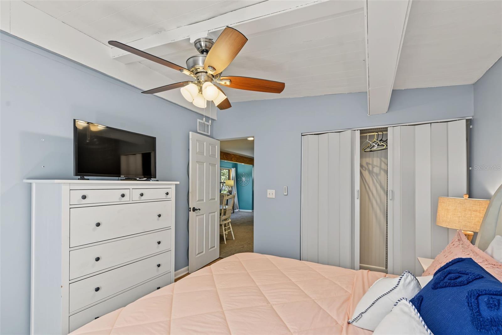 1916 BEACHWAY LN — photo 33