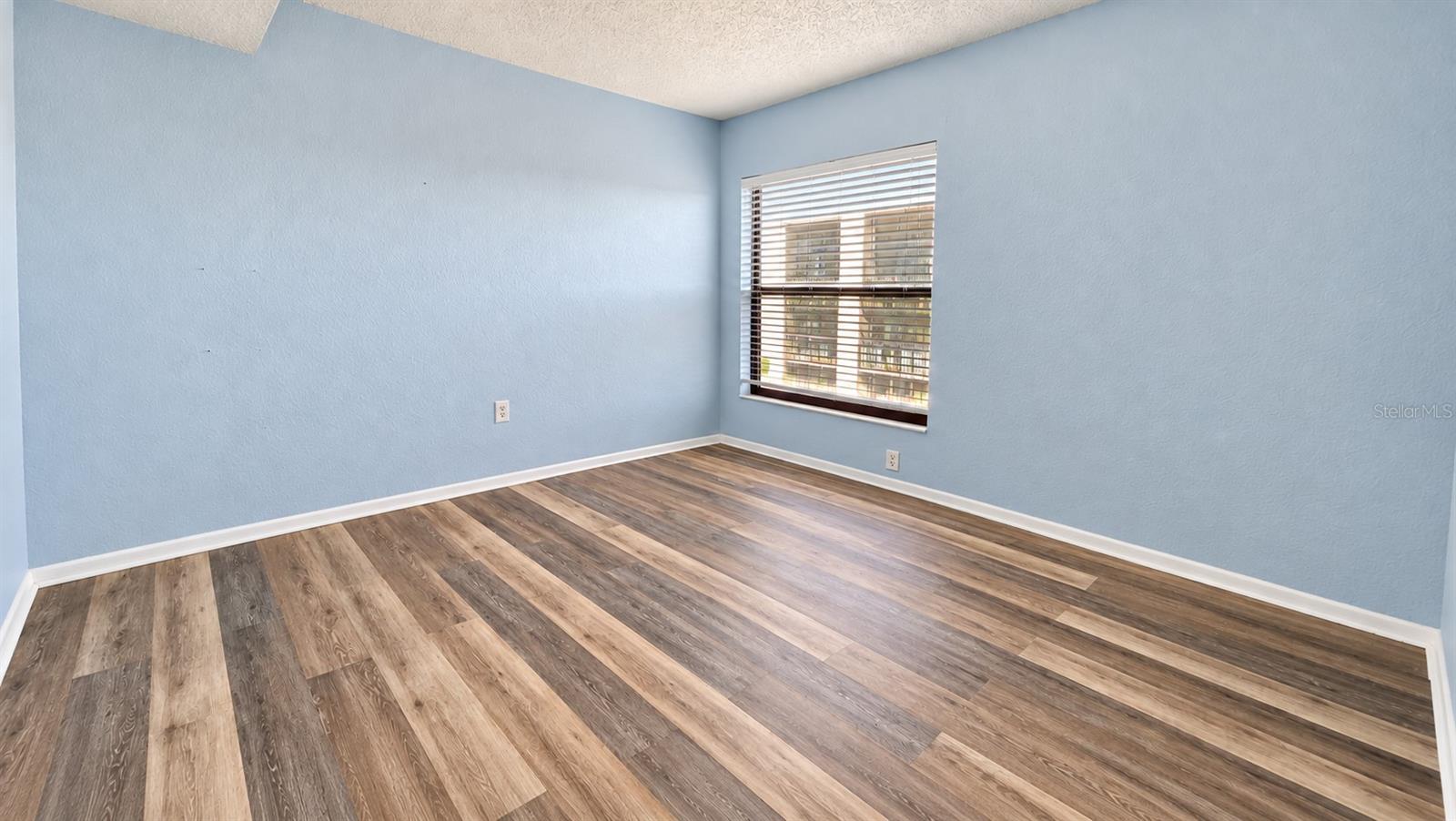 900 COVE CAY DR #5H — photo 20