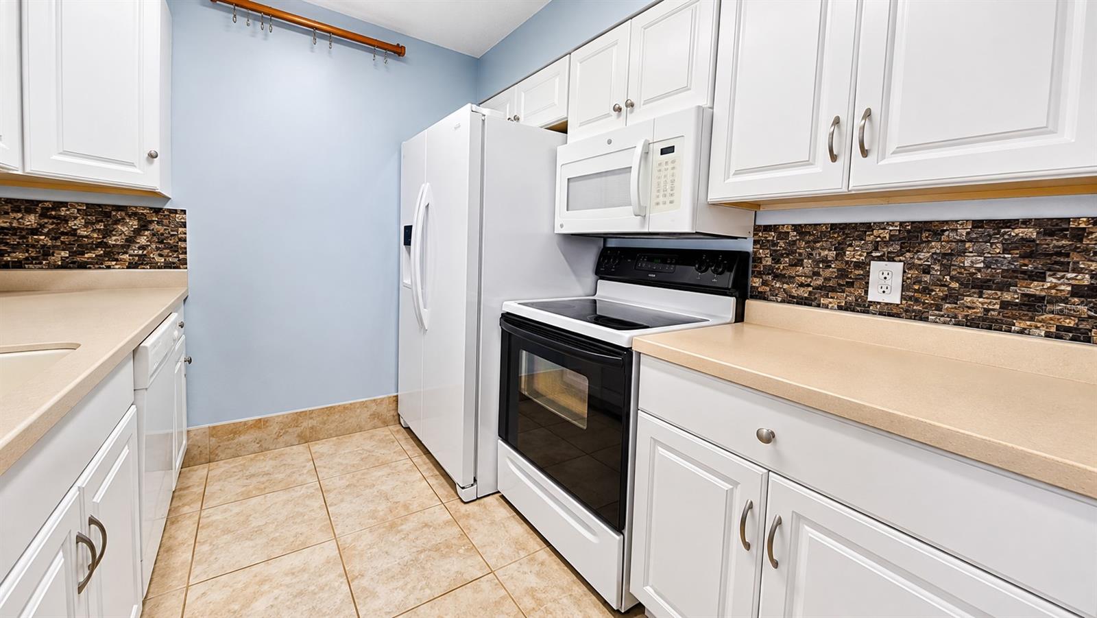 900 COVE CAY DR #5H — photo 16