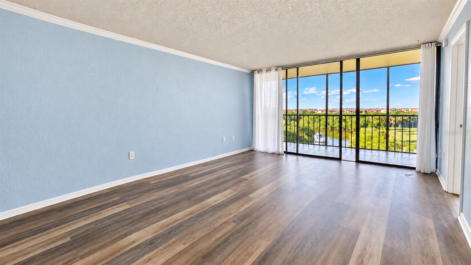 900 COVE CAY DR #5H — photo 4