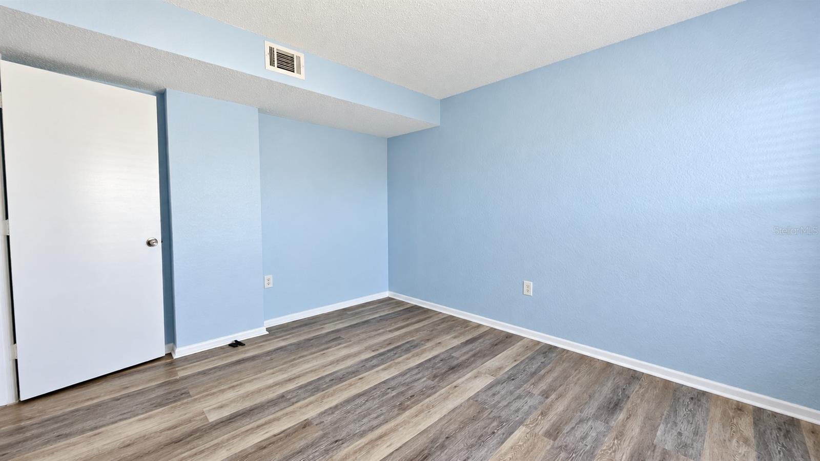 900 COVE CAY DR #5H — photo 19
