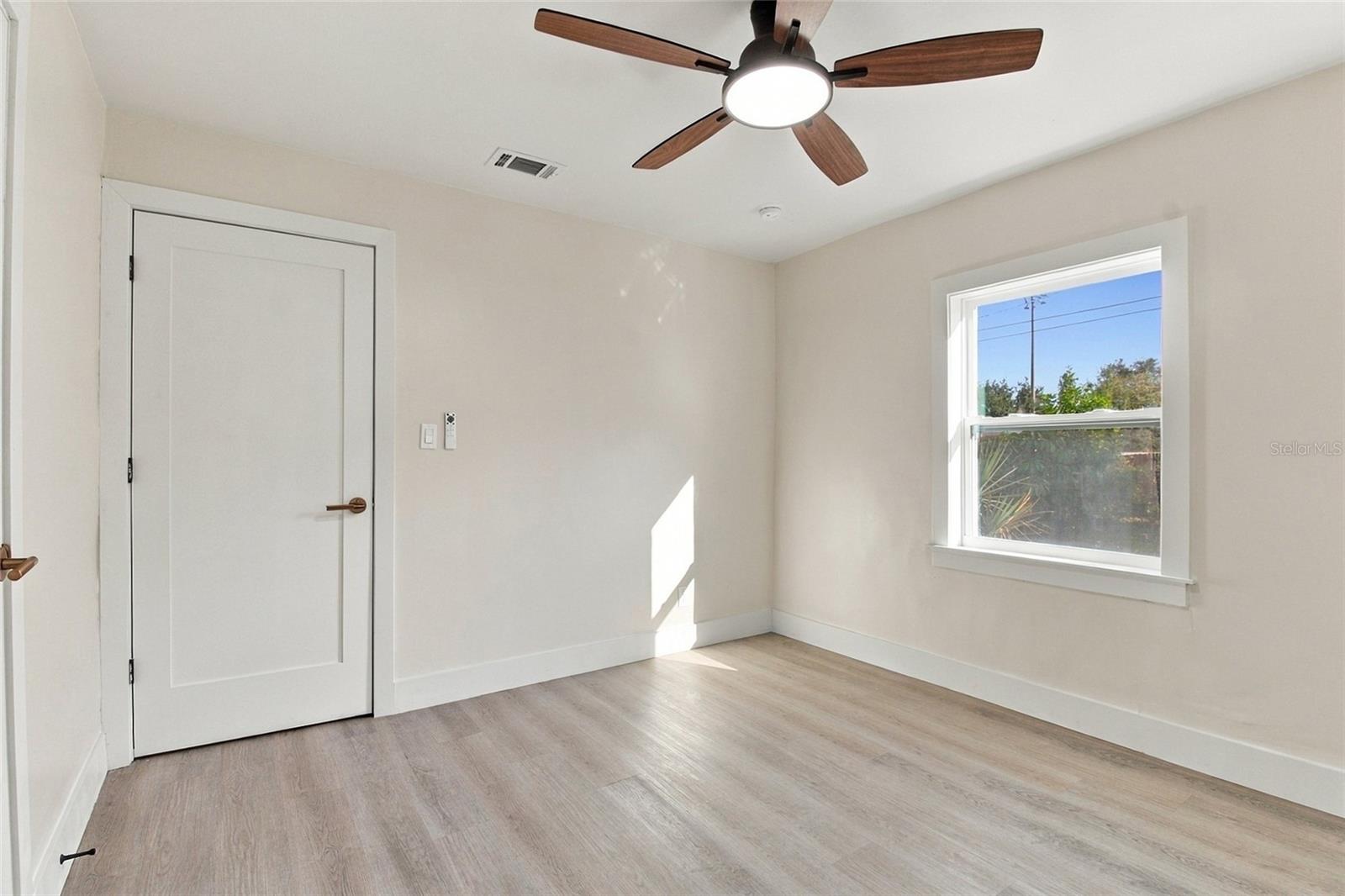 4540 EMERSON AVE S — photo 21