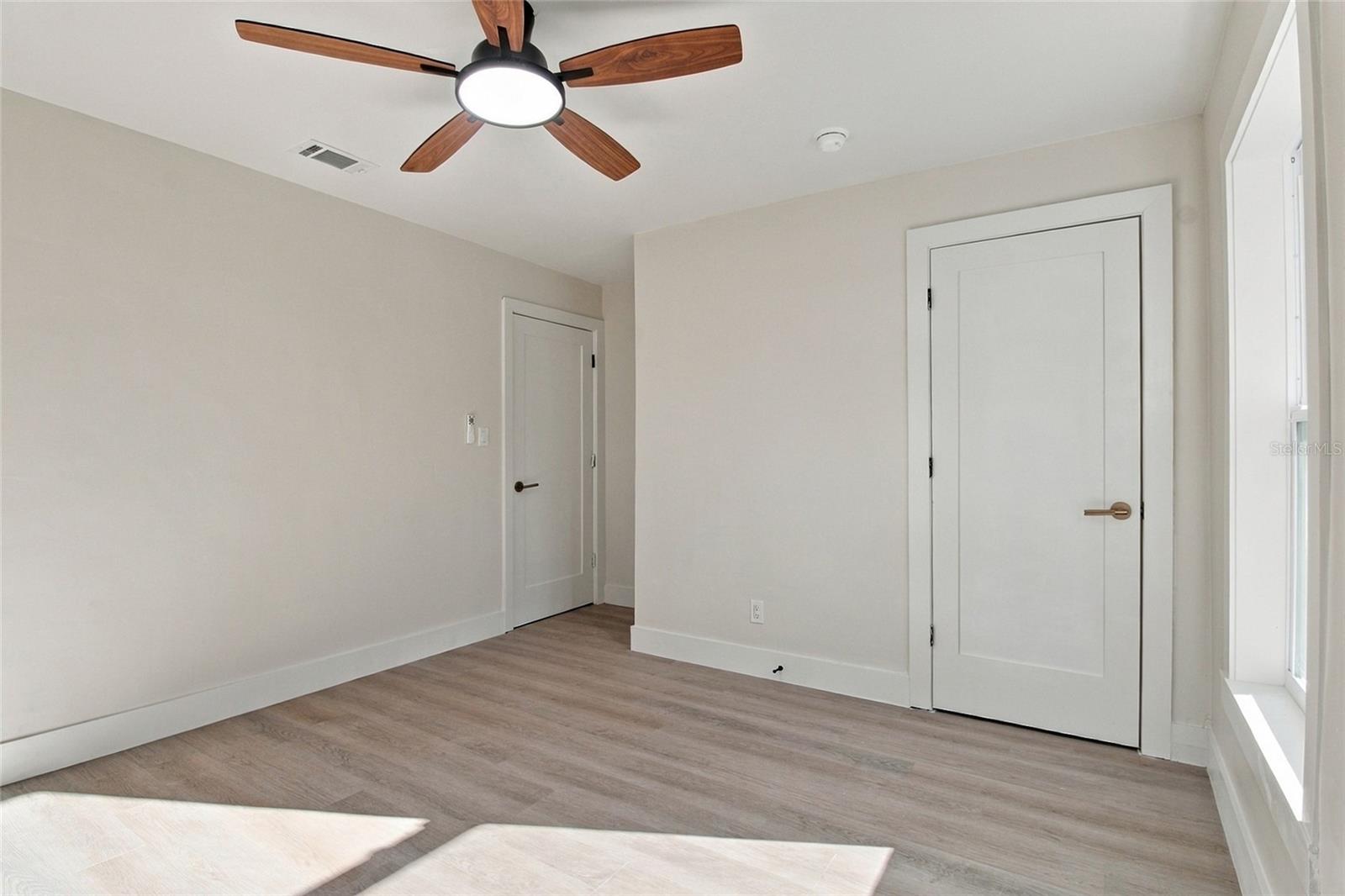 4540 EMERSON AVE S — photo 15
