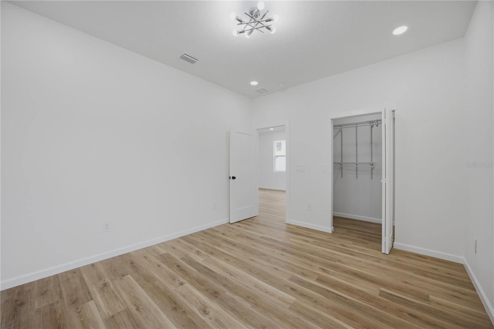 3109 E 22ND AVE — photo 17
