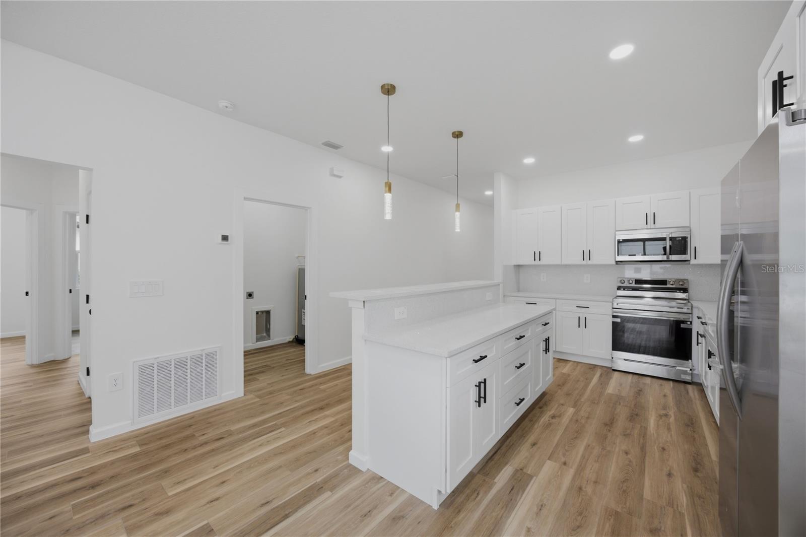 3109 E 22ND AVE — photo 12