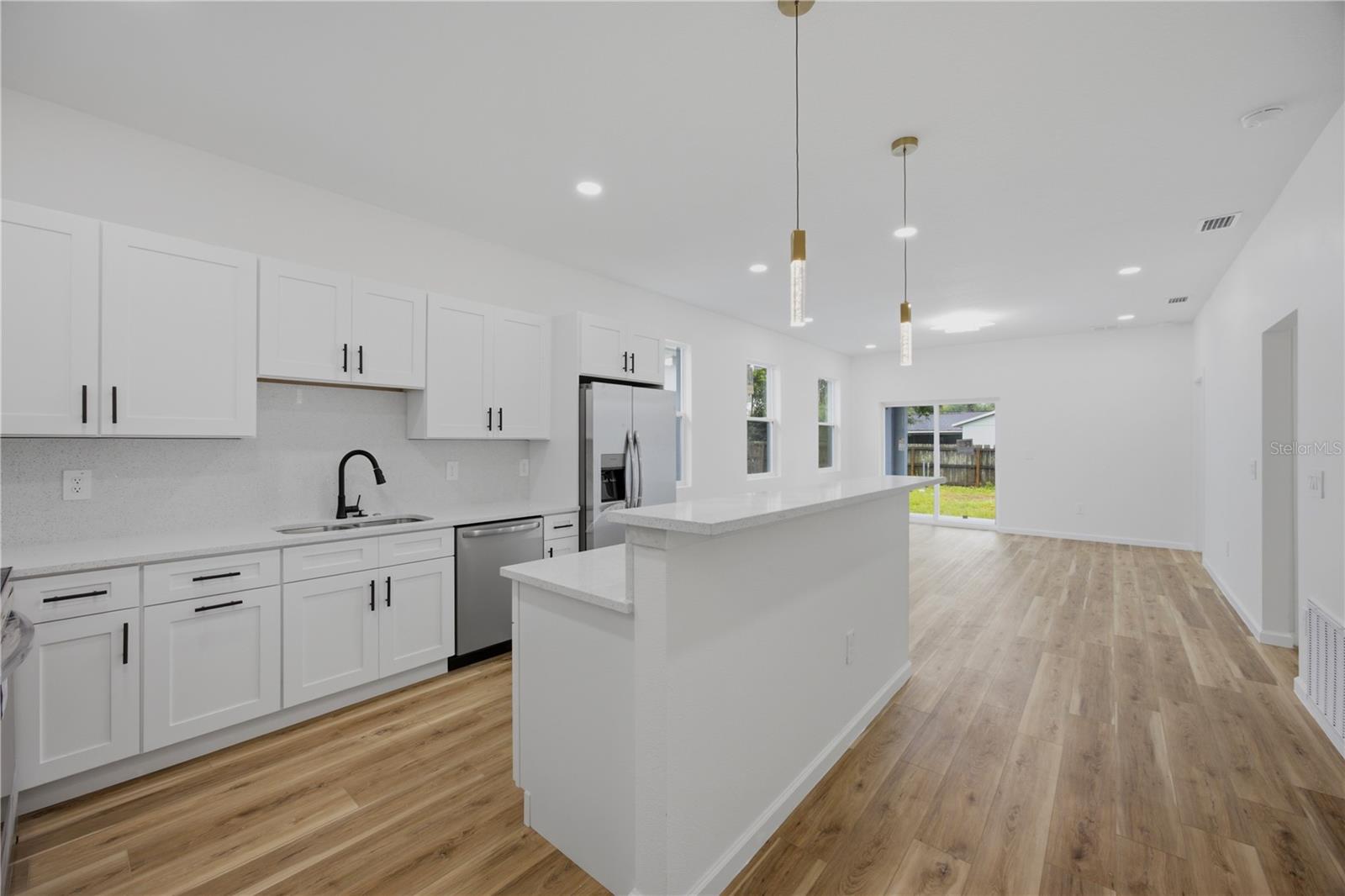 3109 E 22ND AVE — photo 10