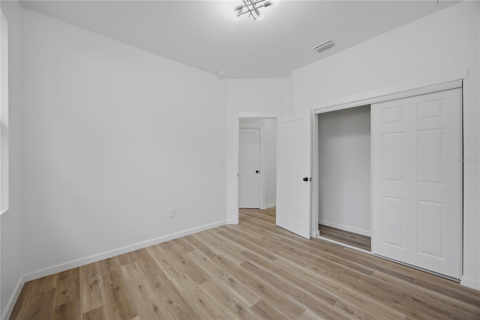 3109 E 22ND AVE — photo 16