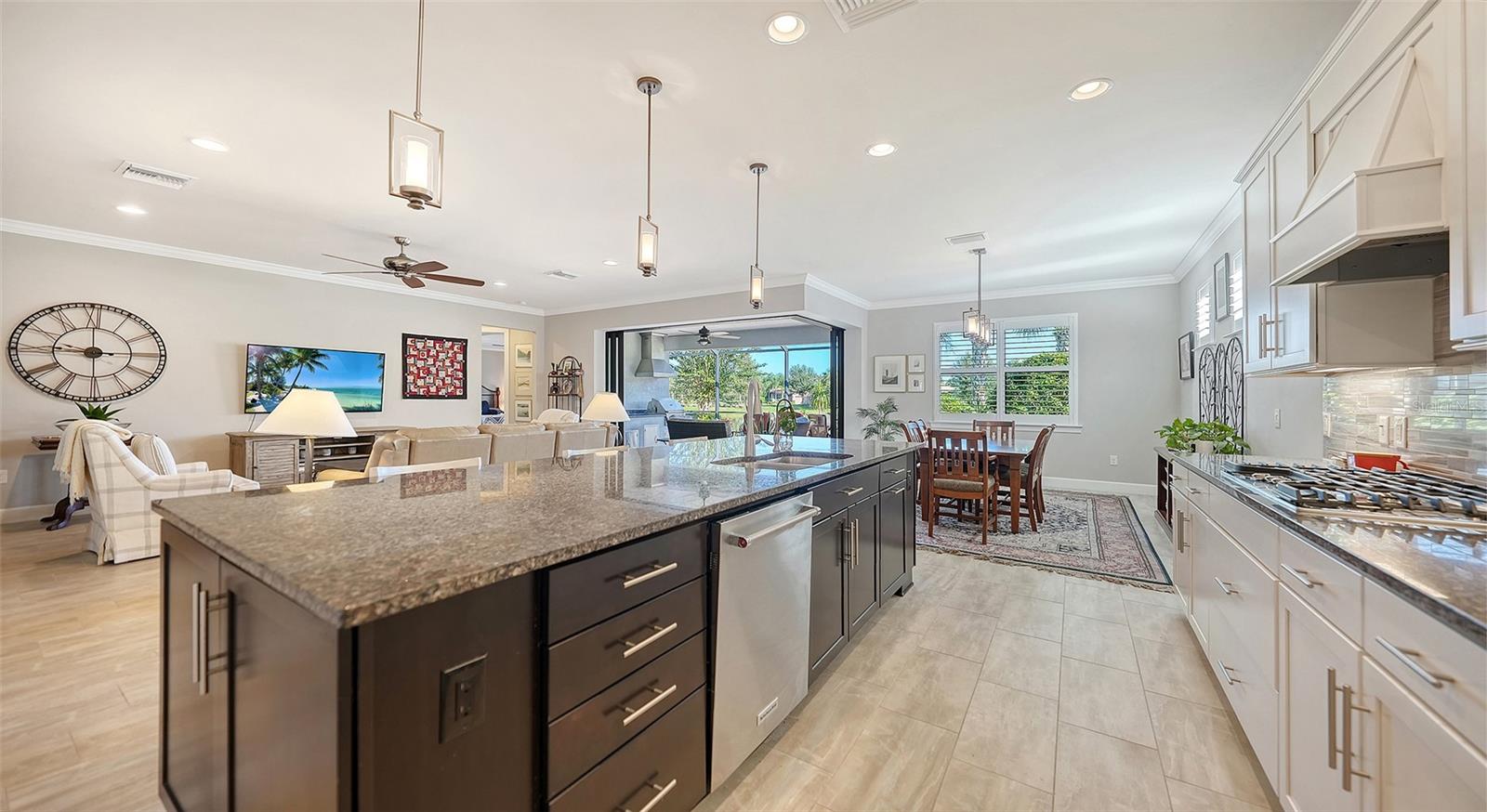 16925 PELHAM PL — photo 9