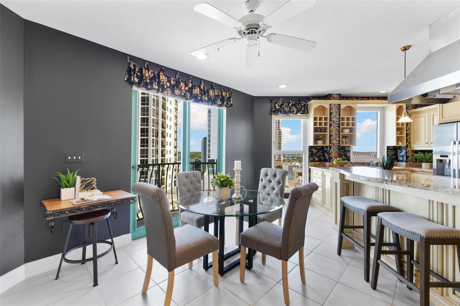 288 BEACH DR NE #9B — photo 24