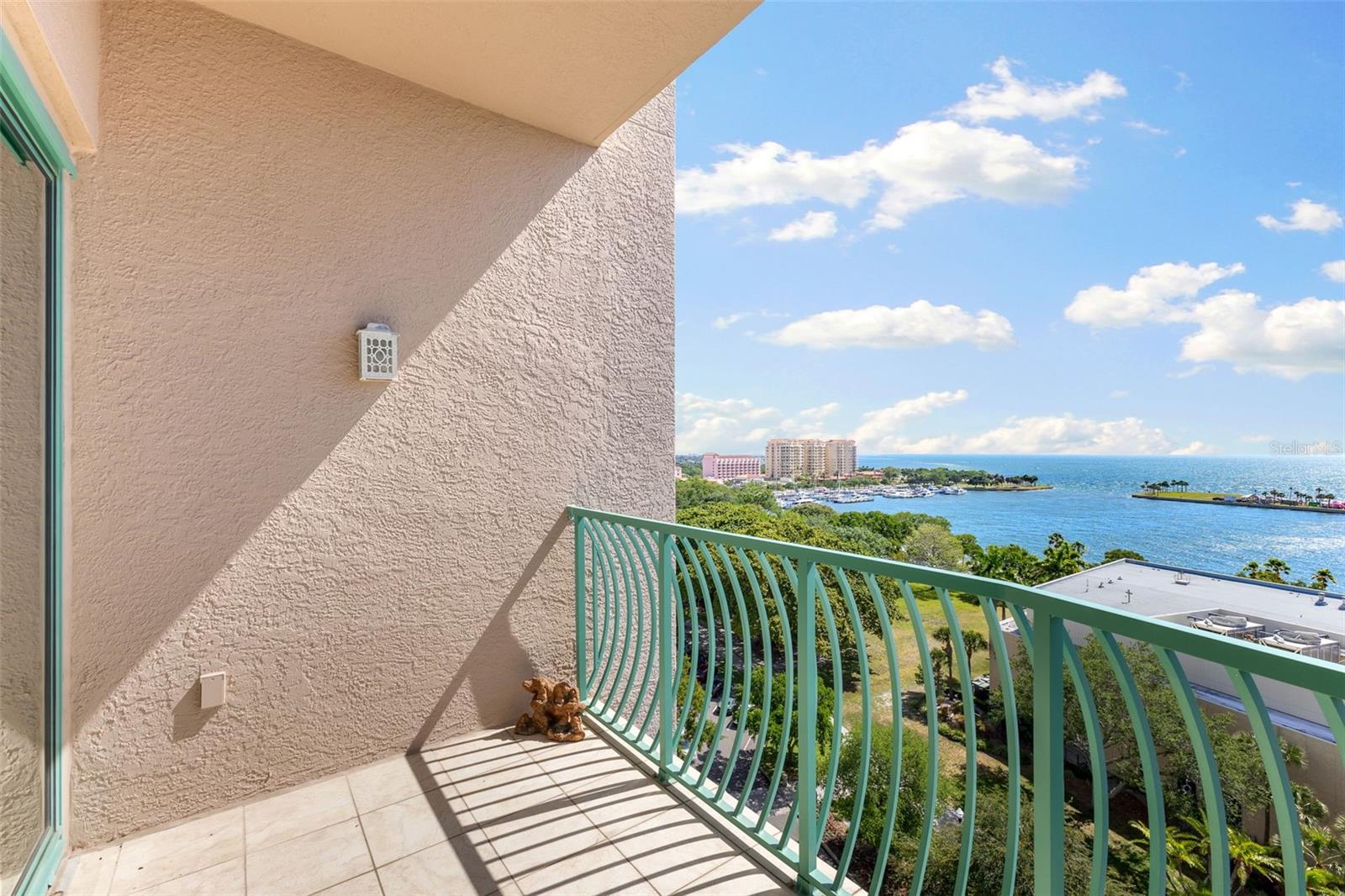 288 BEACH DR NE #9B — photo 43