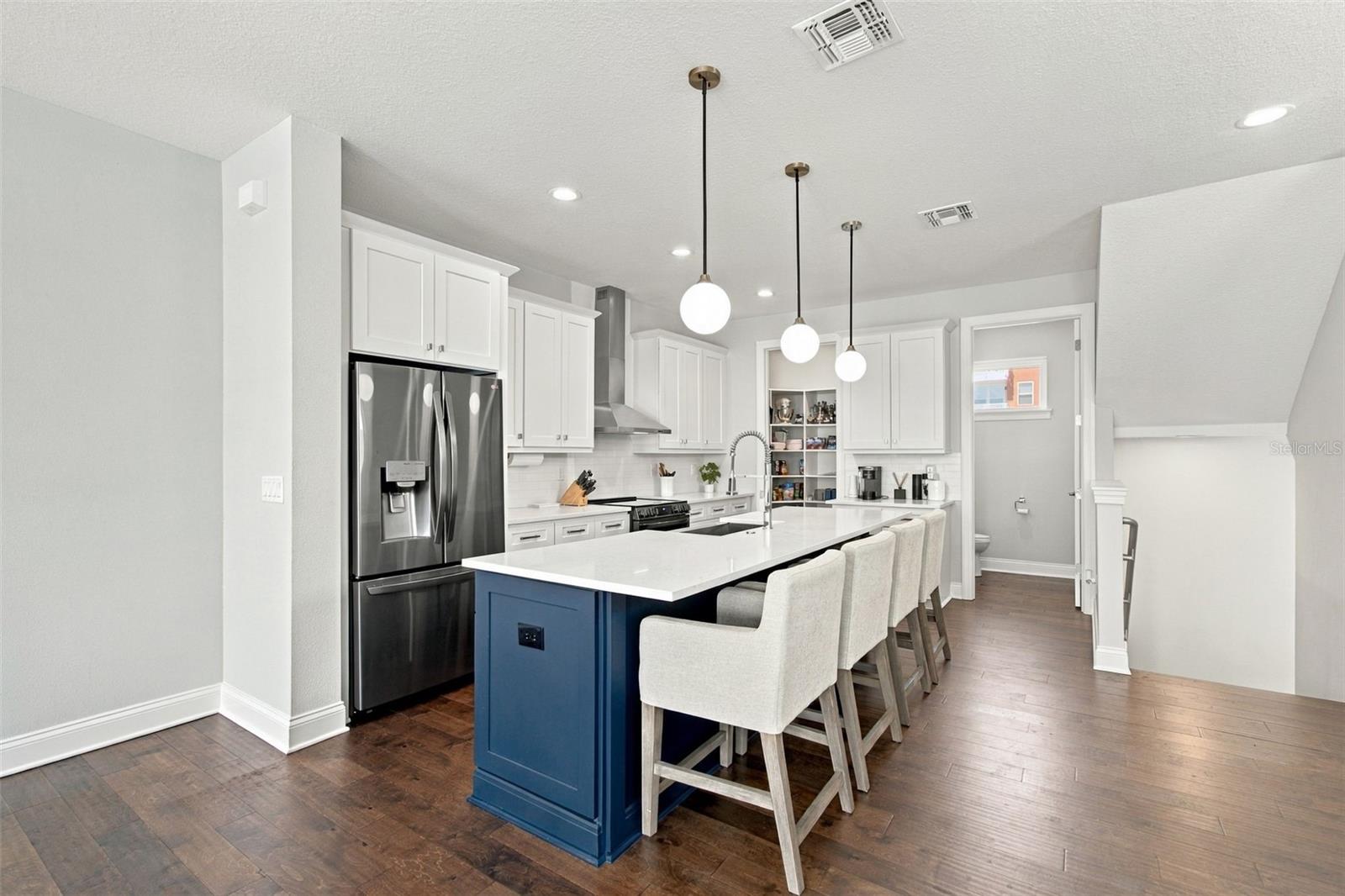 4719 LEGACY PARK DR — photo 14