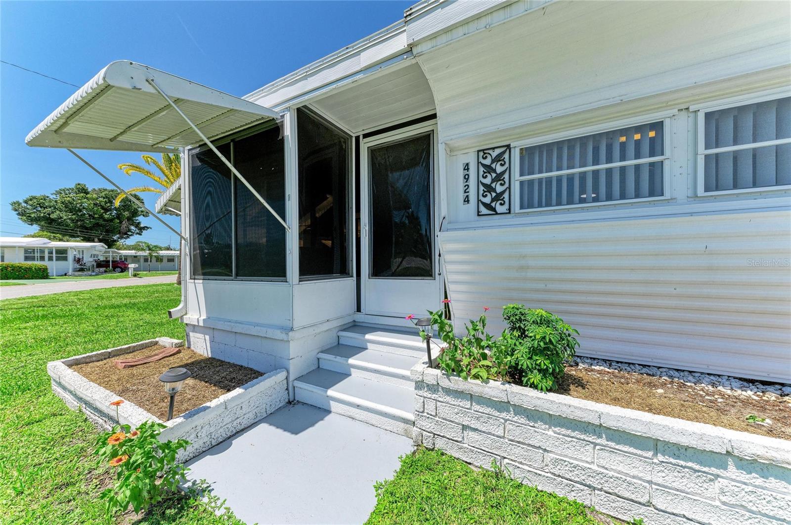 4924 OAKLAND HILLS AVE — photo 6