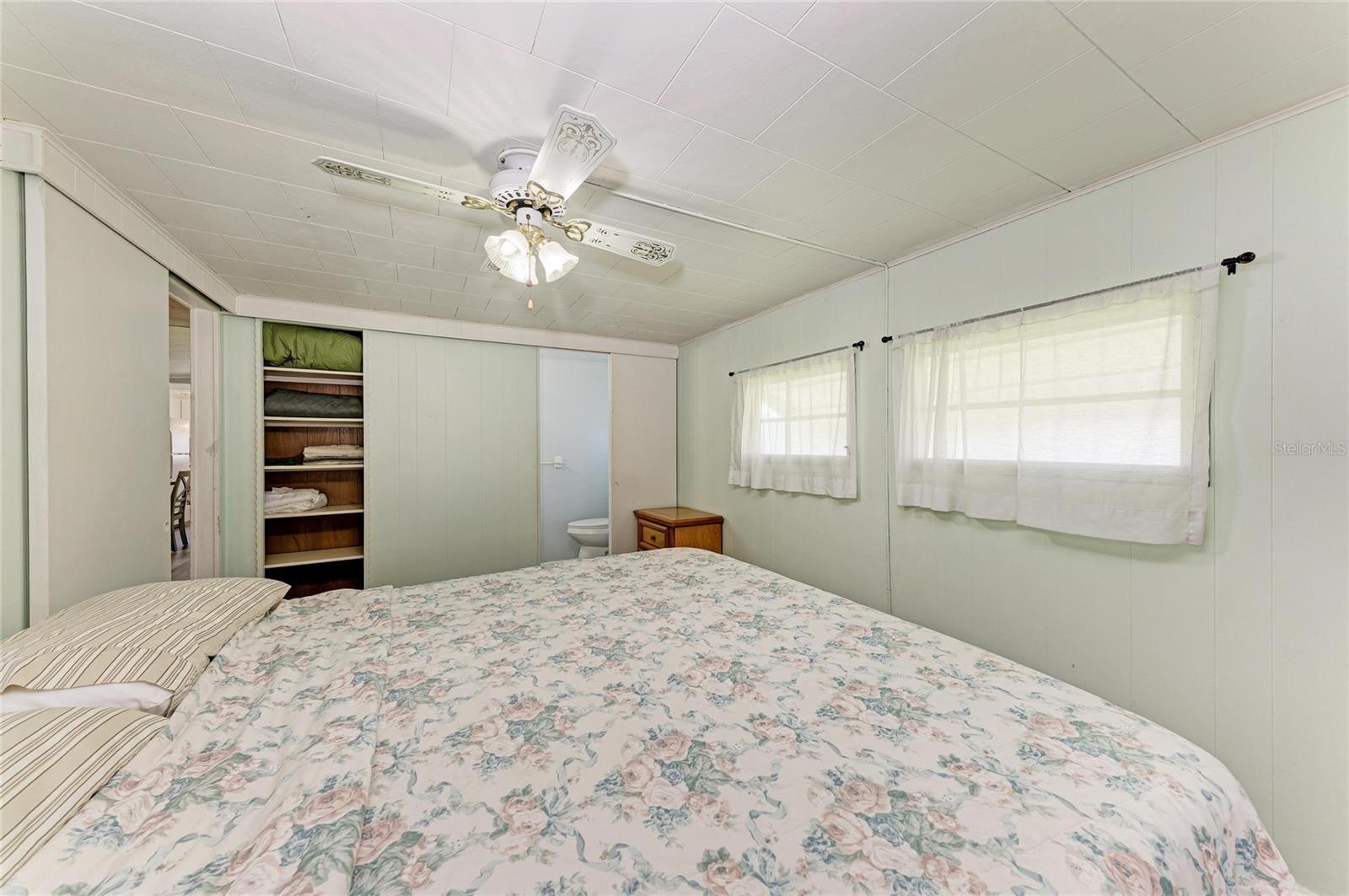 4924 OAKLAND HILLS AVE — photo 22