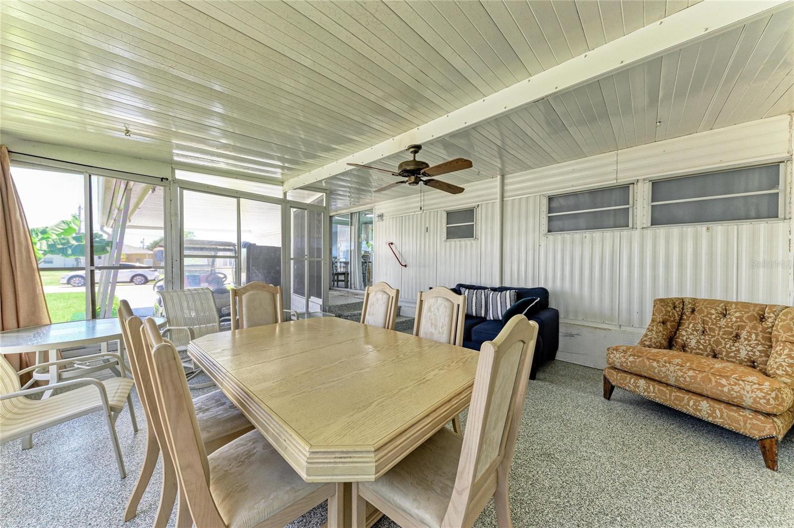 4924 OAKLAND HILLS AVE — photo 34